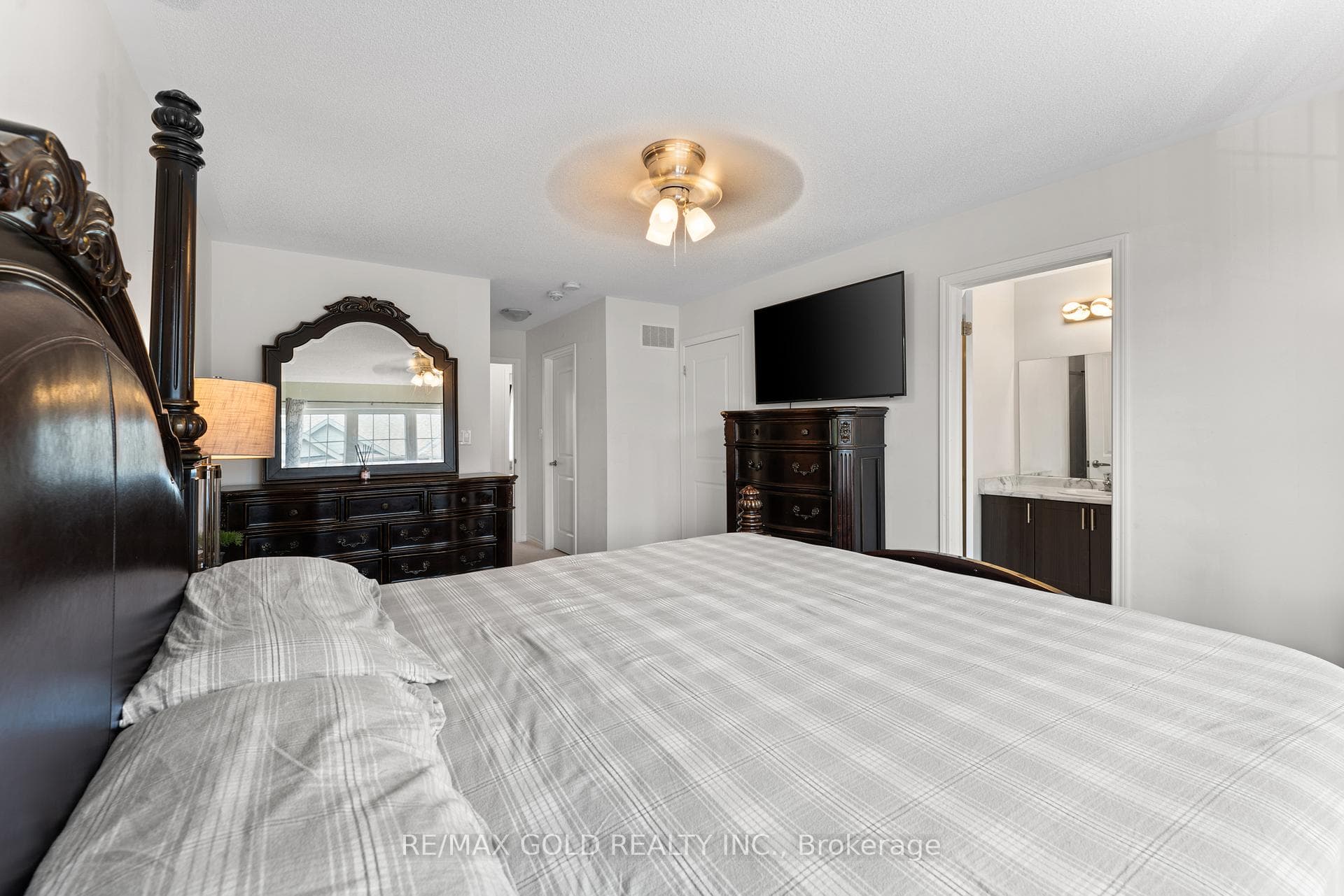 832 Atwater Path photo 15