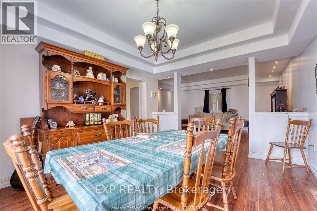 46 Chestnut Street photo 27