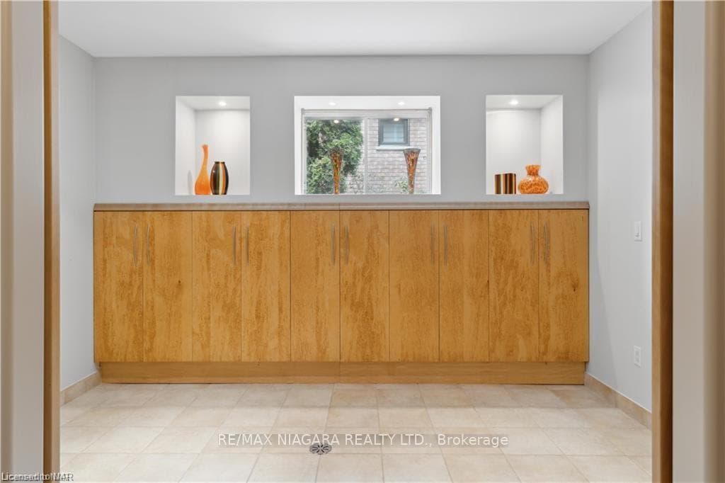 16 Burnham Court photo 26