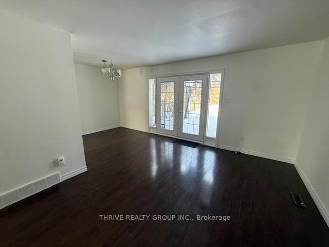 66 Vincent Crescent photo 5