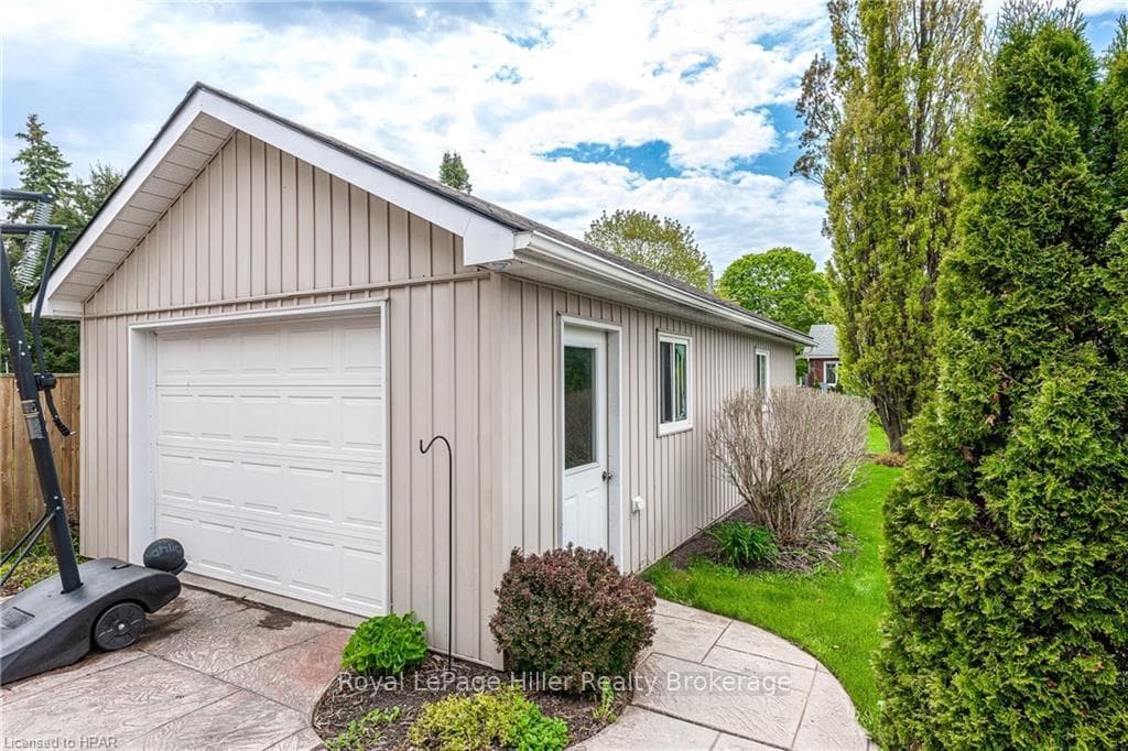 487 WEST GORE Street photo 44