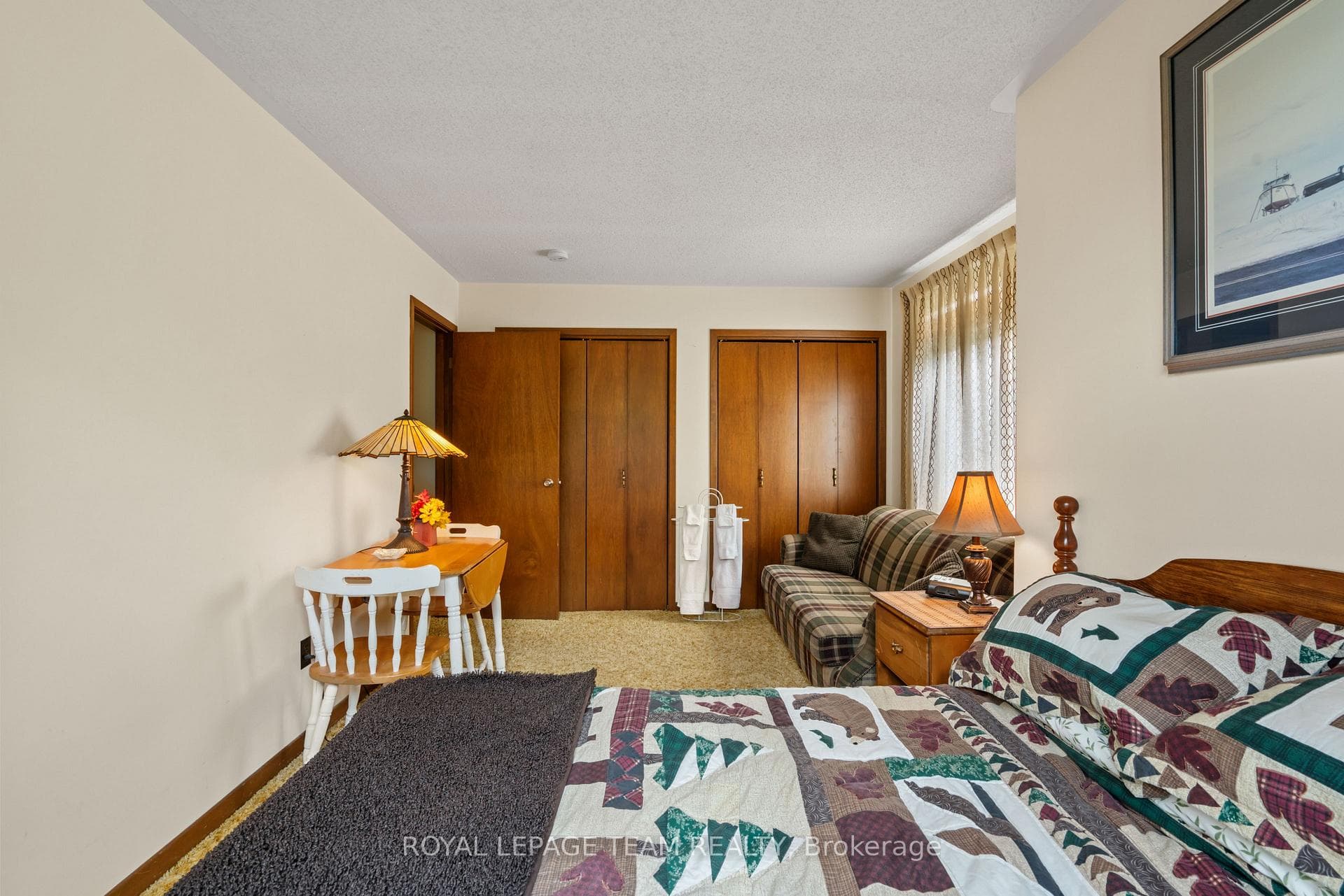 5687 Cherry Street photo 28