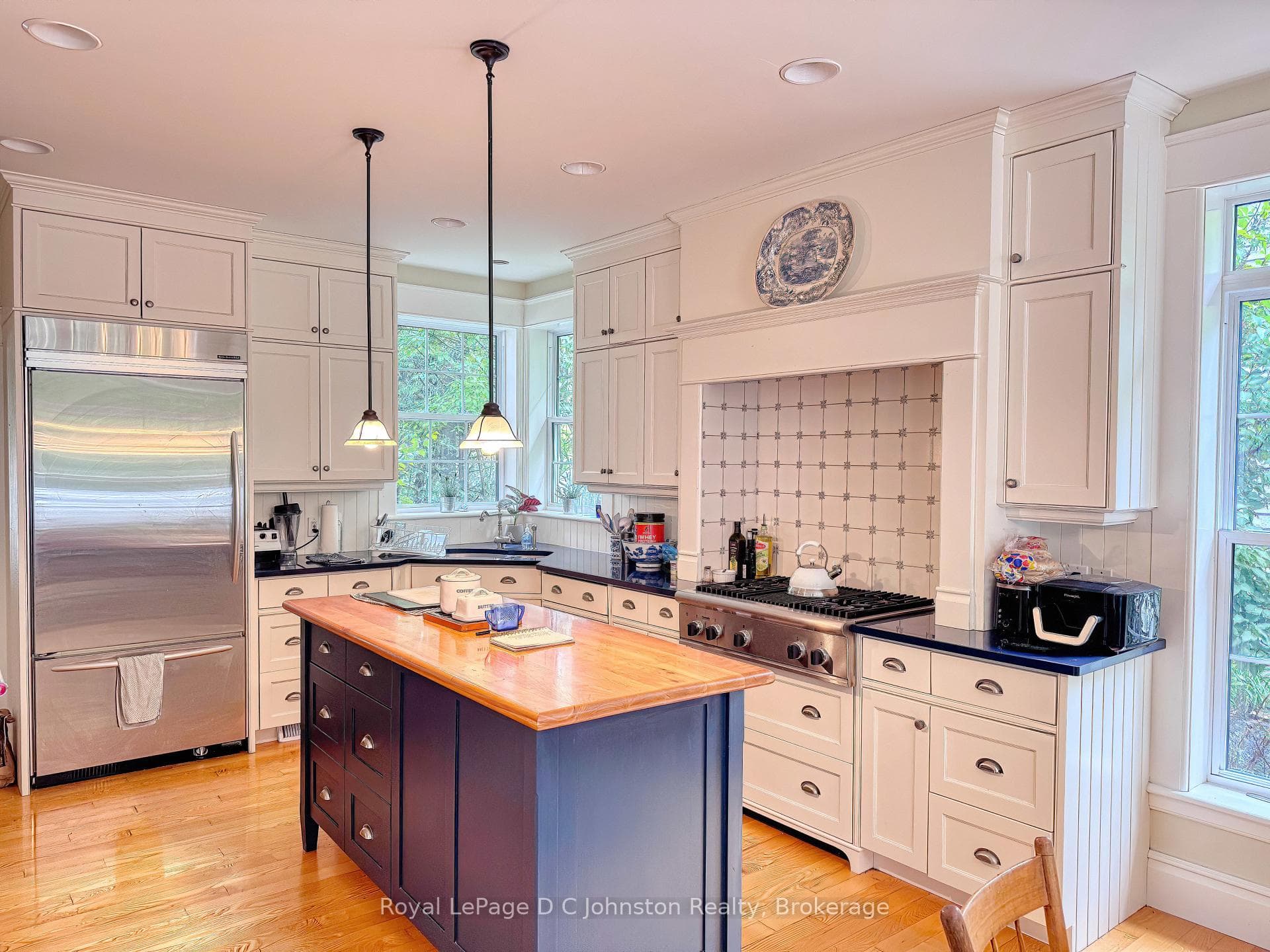 207 Beacon Lane photo 8