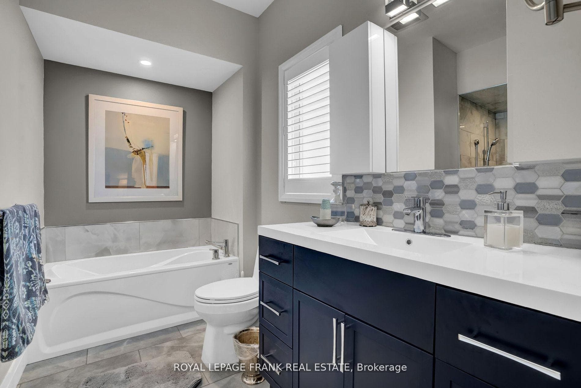 107 South Garden Court photo 22