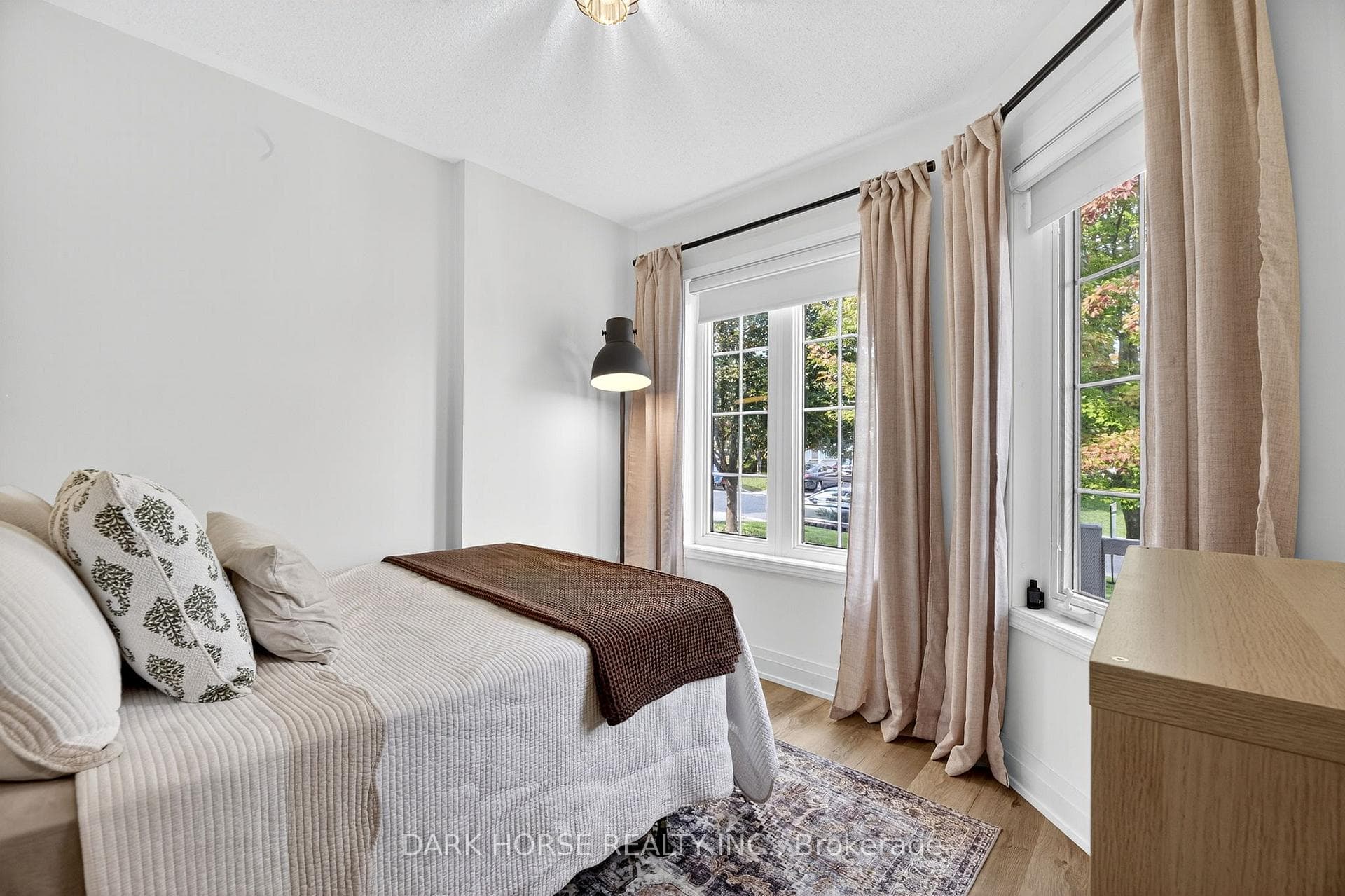 1401 Hancox Court photo 6