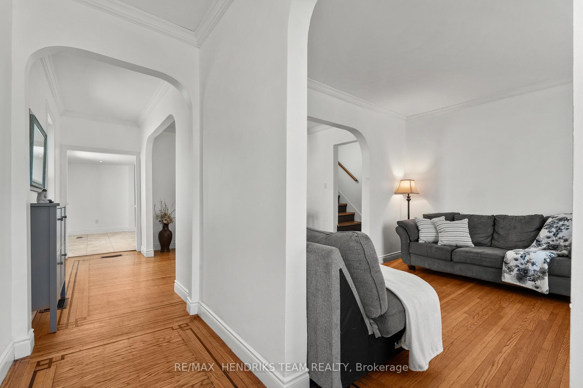 192 Wood Street photo 5