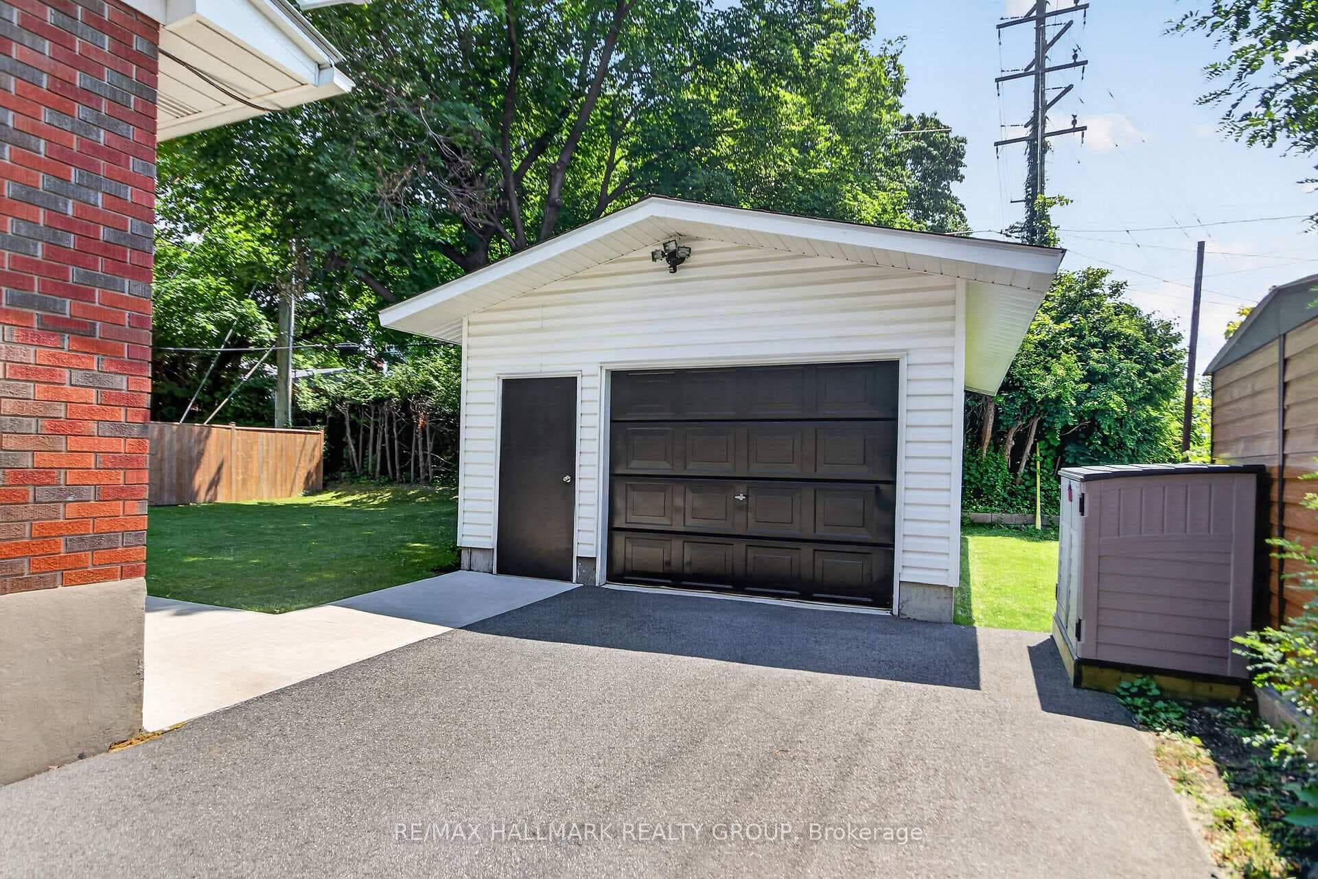 2670 Iris Street photo 43