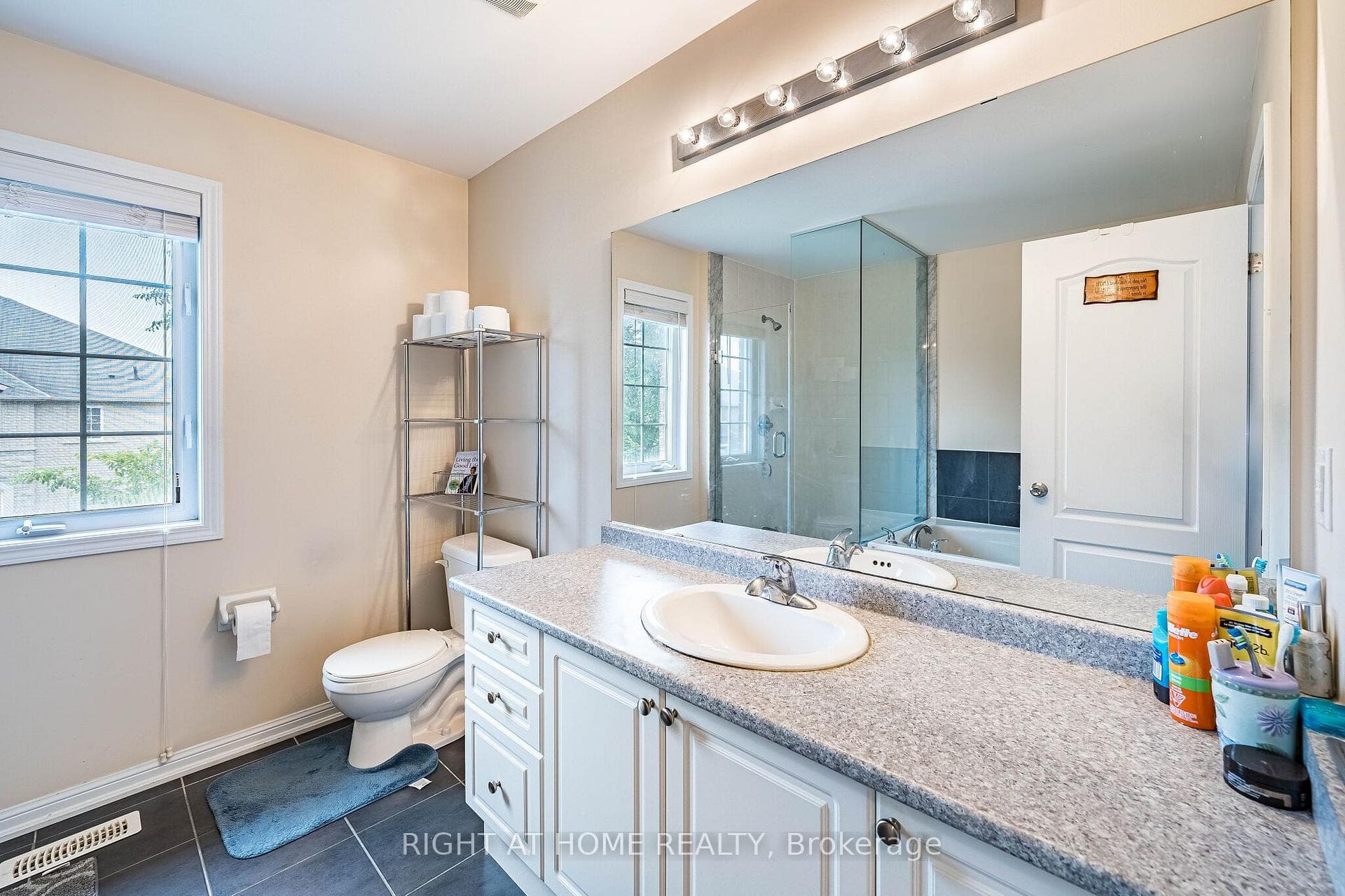 33 Drexel Road photo 34