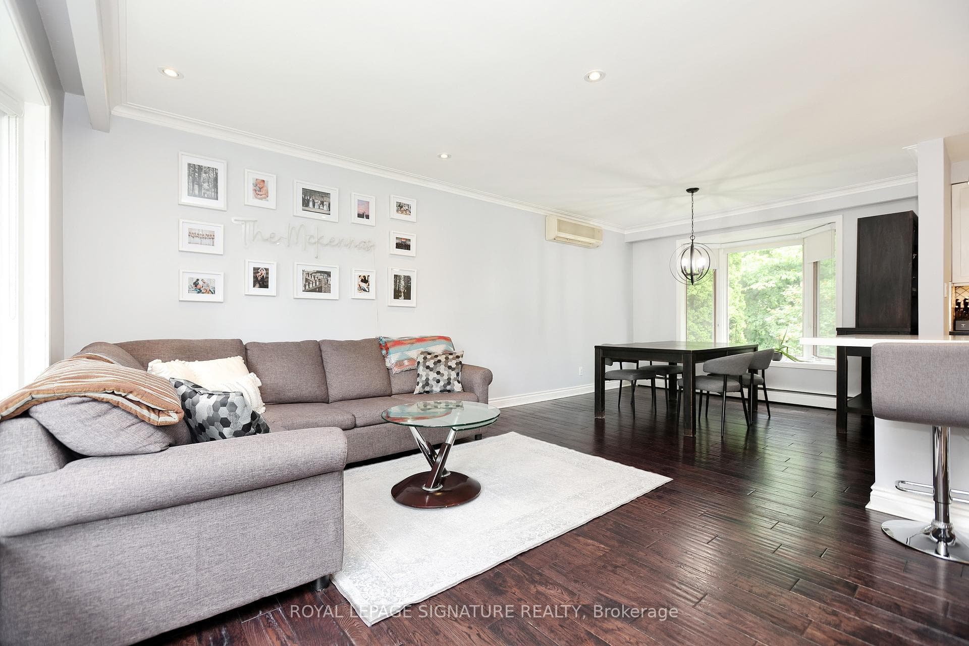 419 Brownfield Gardens photo 5