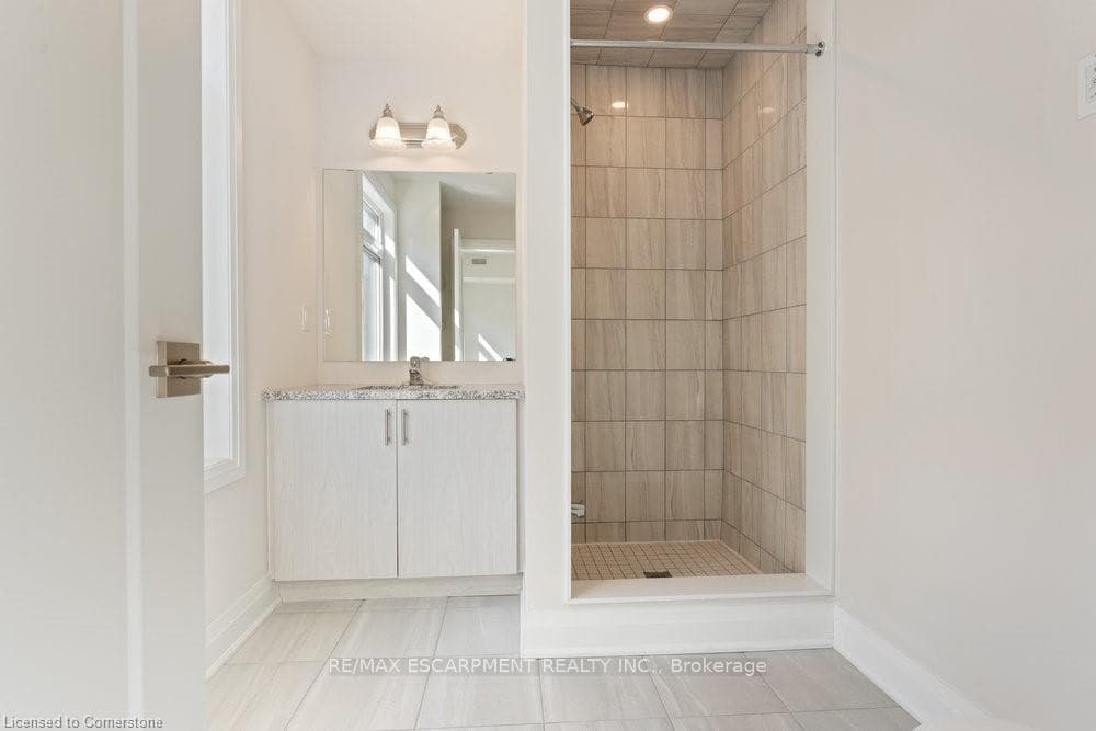 3 Pc Ensuite