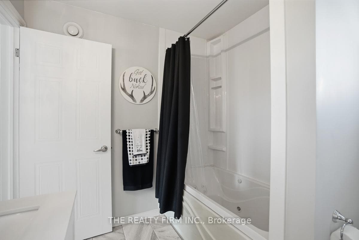 26 Rossiter Road photo 25