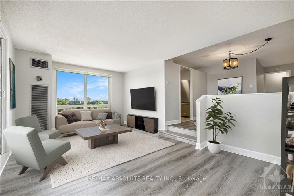 1100 AMBLESIDE Drive Unit 912 photo 5