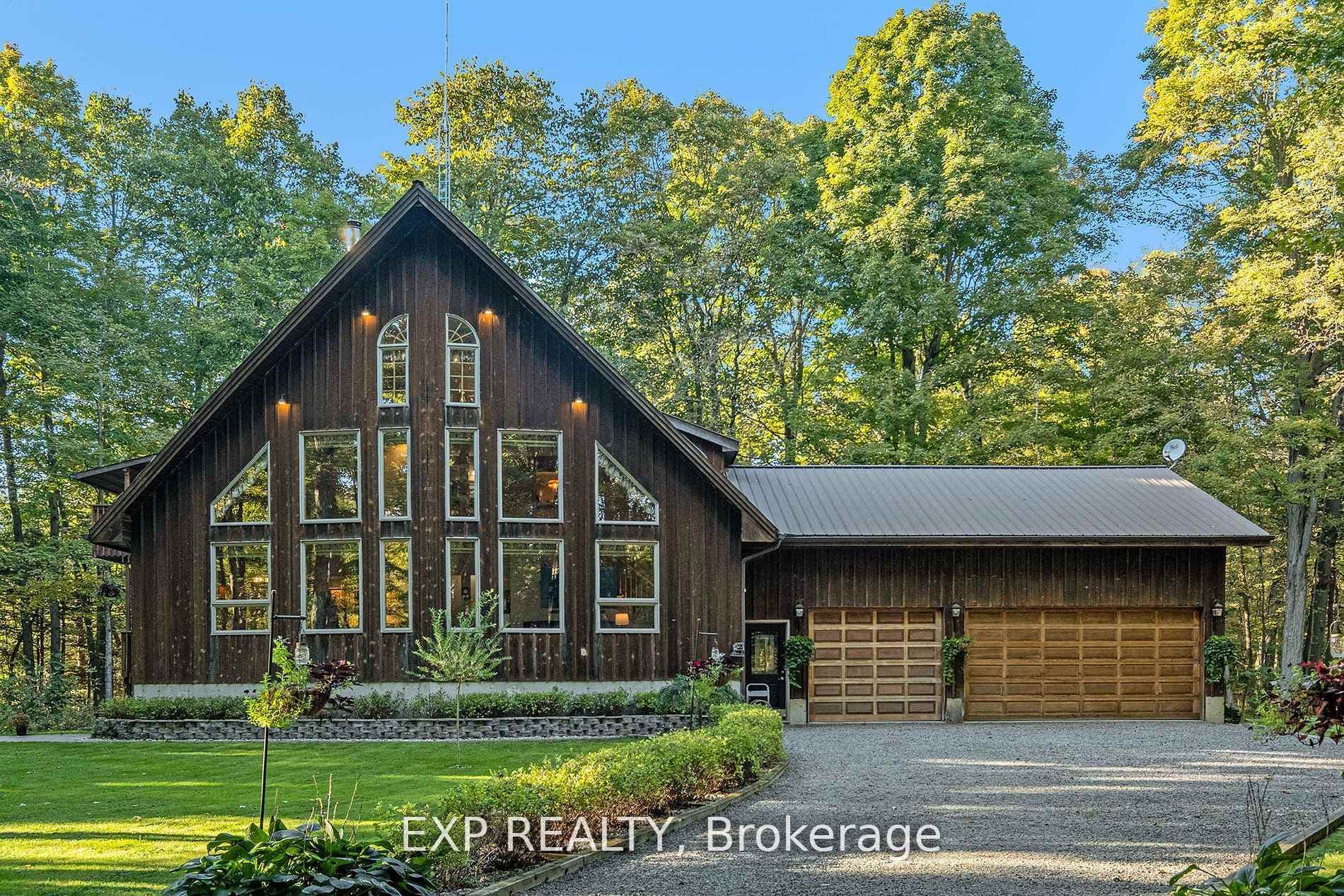 325 Haskins Road photo 1