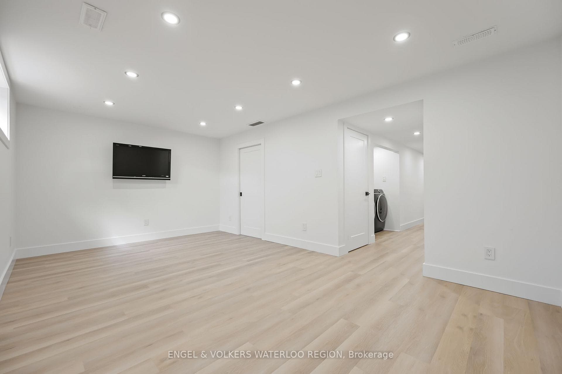 46 Hackberry Street photo 36