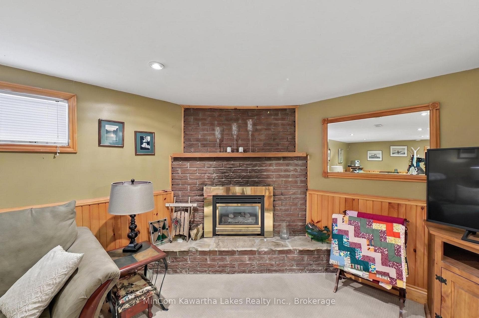 920 Elmdale Crescent photo 28