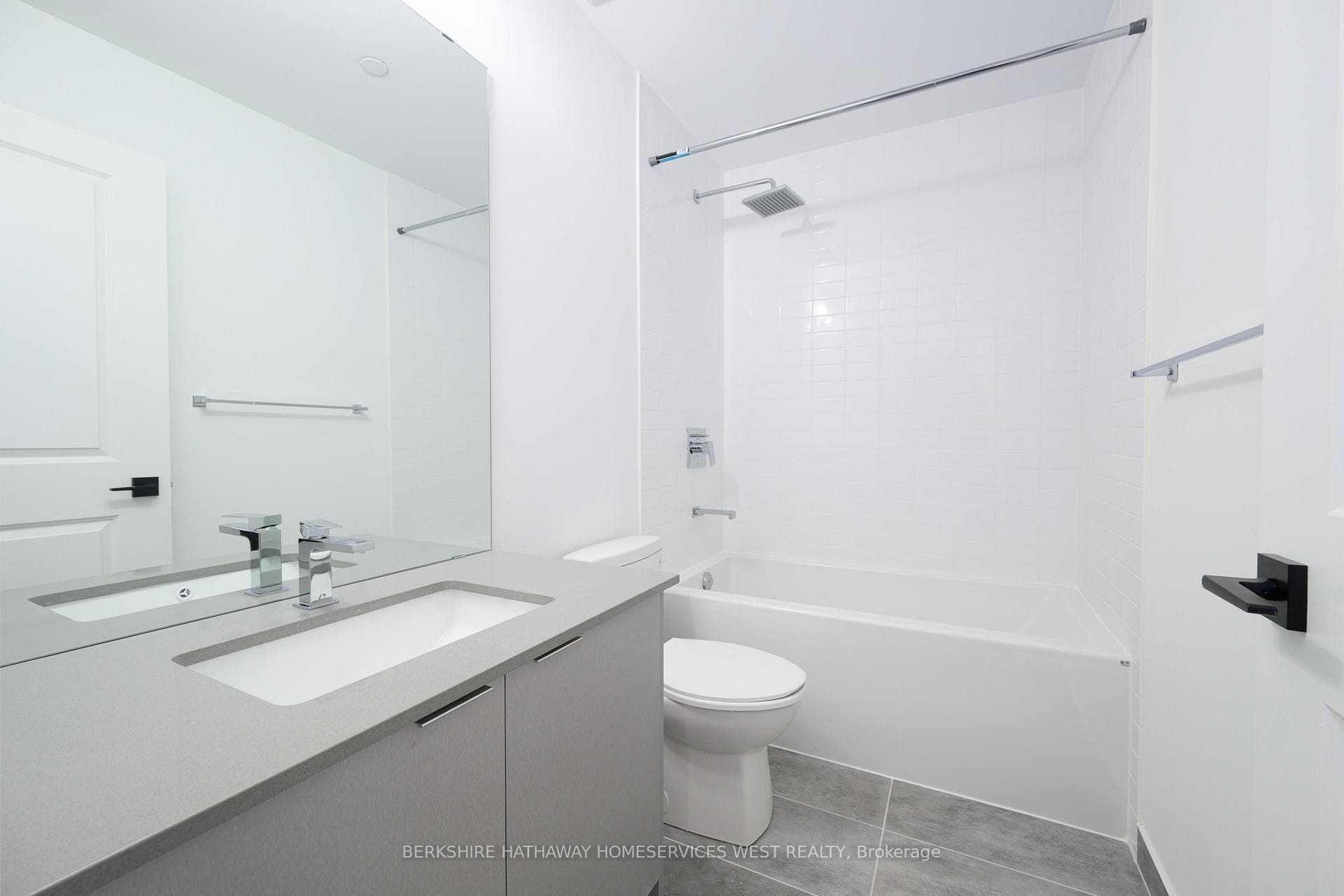 2485 Taunton Road Unit 236 photo 22