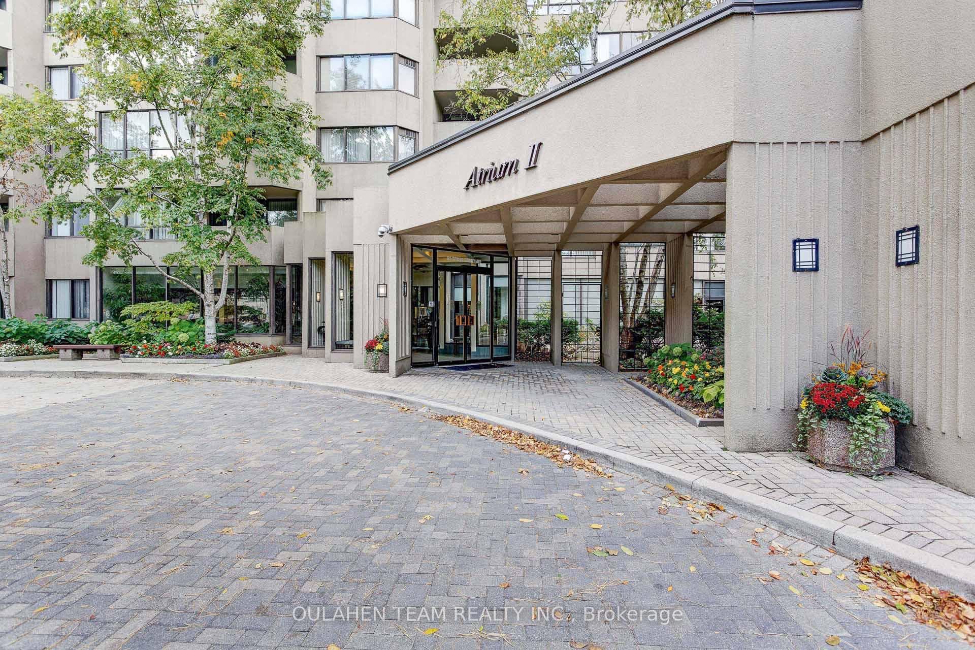 65 Spring Garden Avenue Unit 201 photo 3