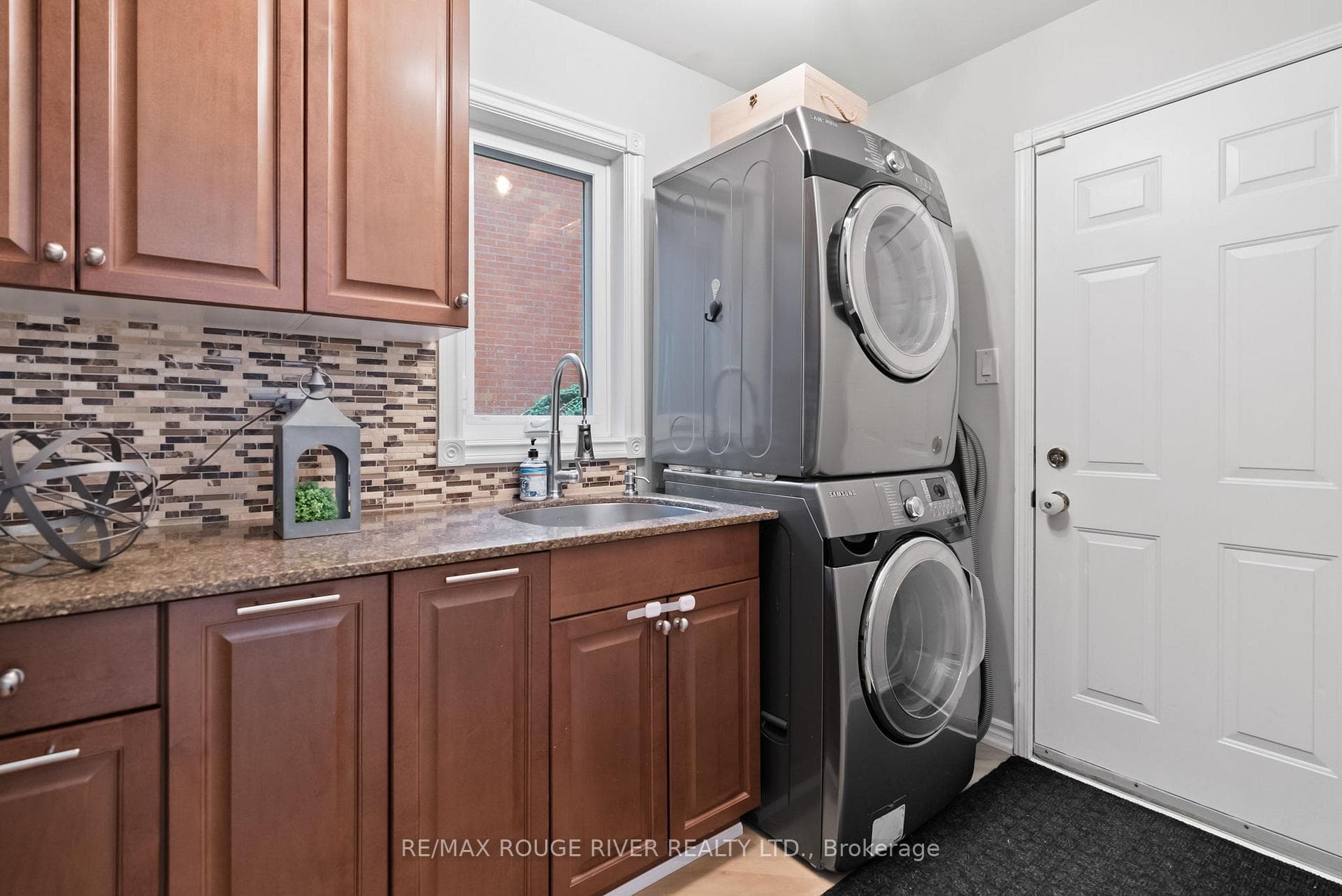 45 Kennett Drive photo 15