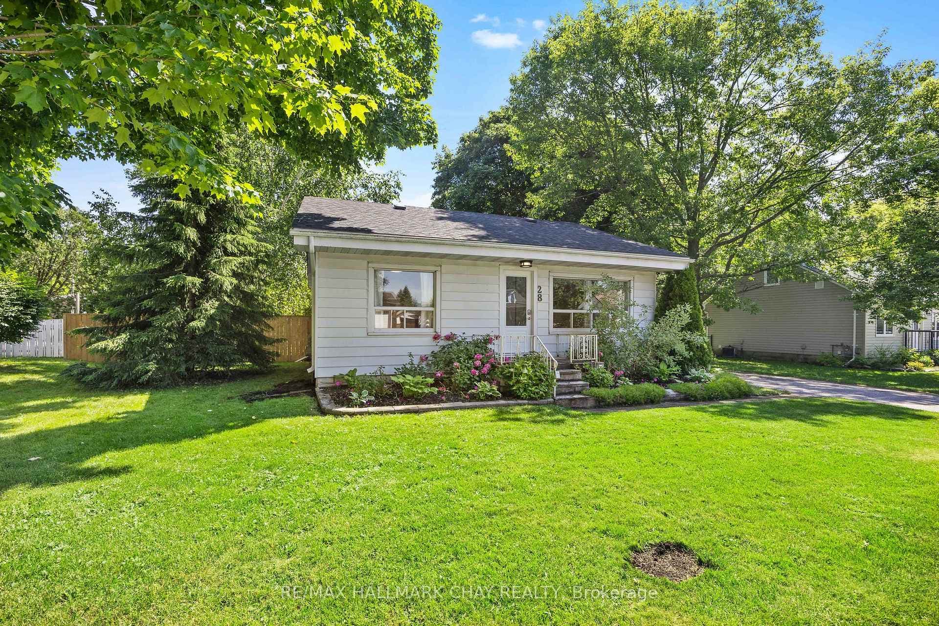 28 Alexander Road photo 4