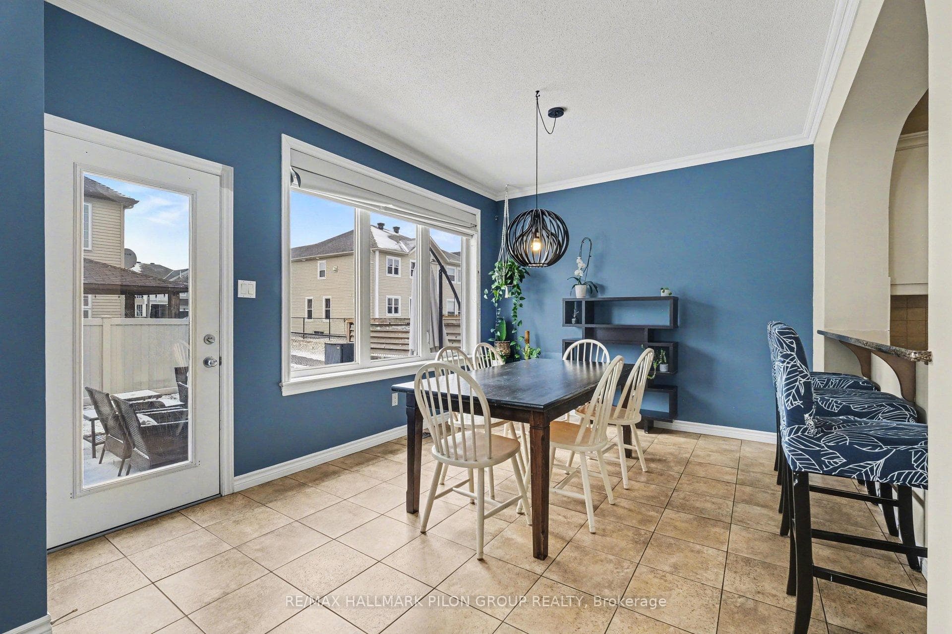 1878 Montmere Avenue photo 8