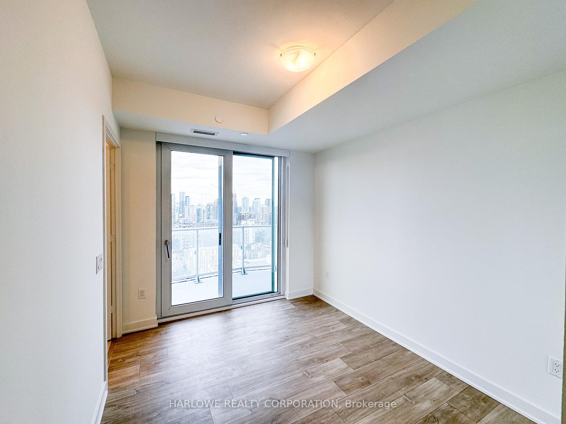100 Dalhousie Street Unit 3301 photo 7