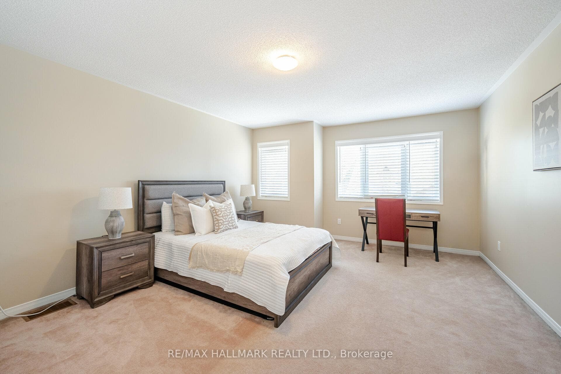 29 Rosebank Drive Unit 503 photo 12
