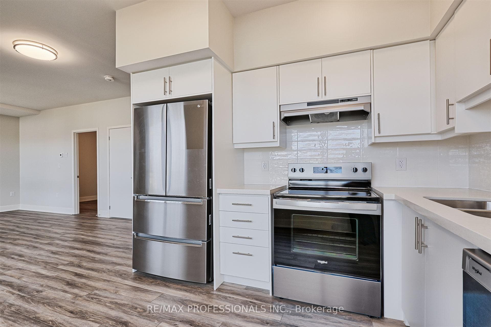 62 Dixfield Drive Unit 103 photo 11