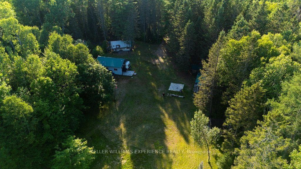 2101 Ahmic Lake Road photo 10
