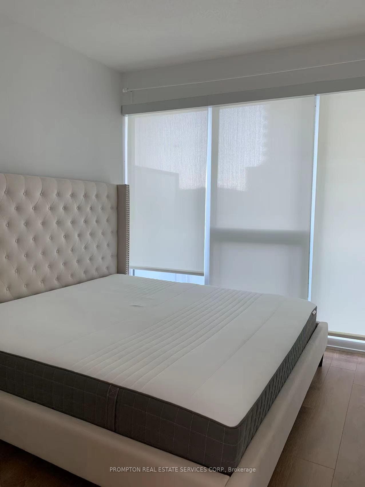 115 McMahon Drive Unit 201 photo 4