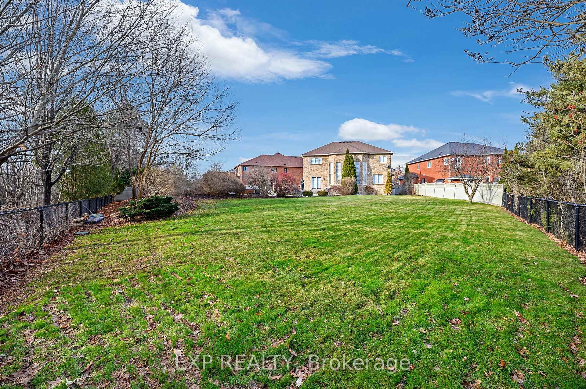 2476 Hemmford Drive photo 5
