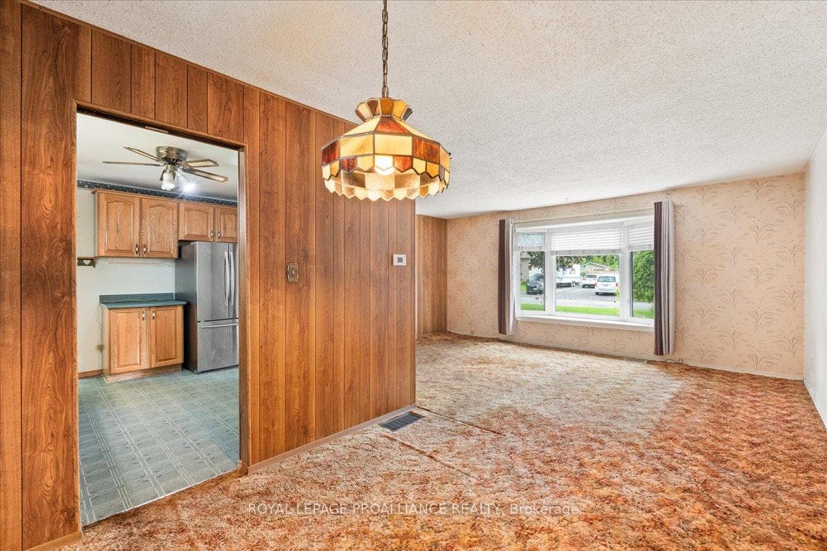 9 Graham Road photo 7