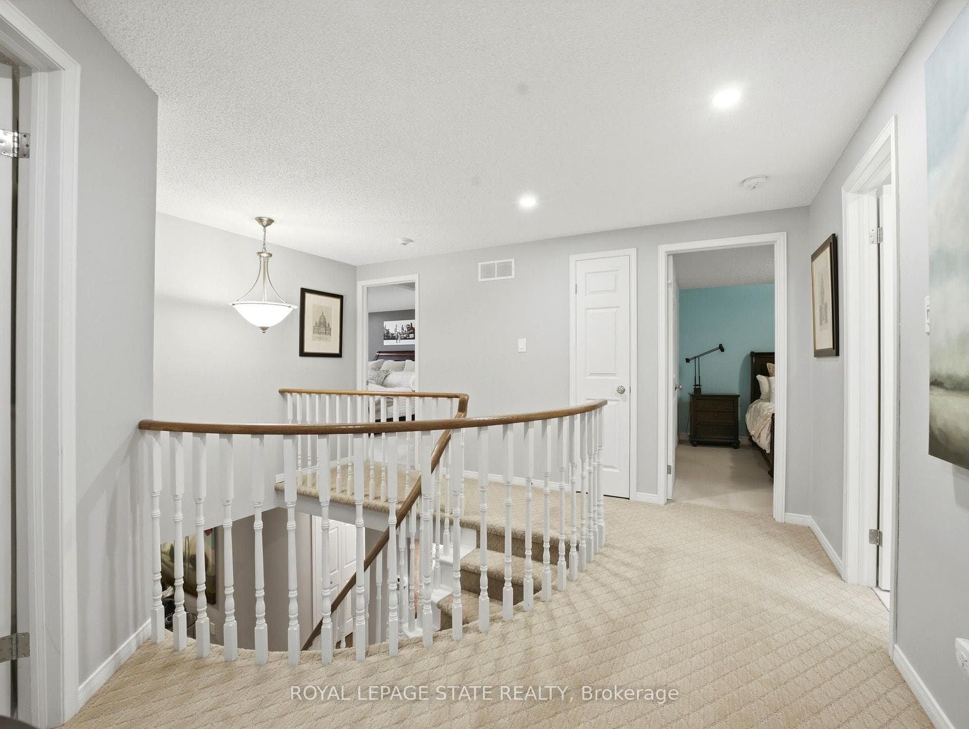 2 Charterhouse Crescent photo 23