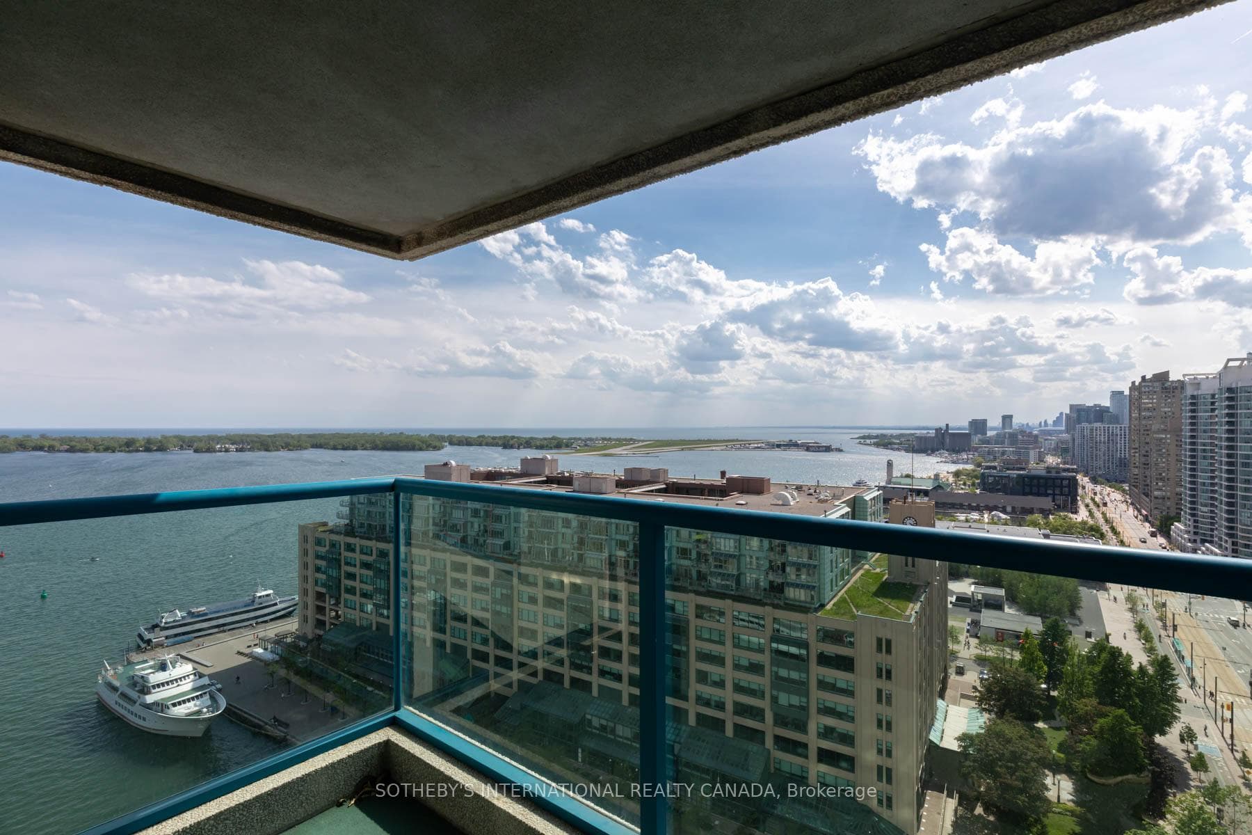 77 Harbour Square Unit 2210 photo 16