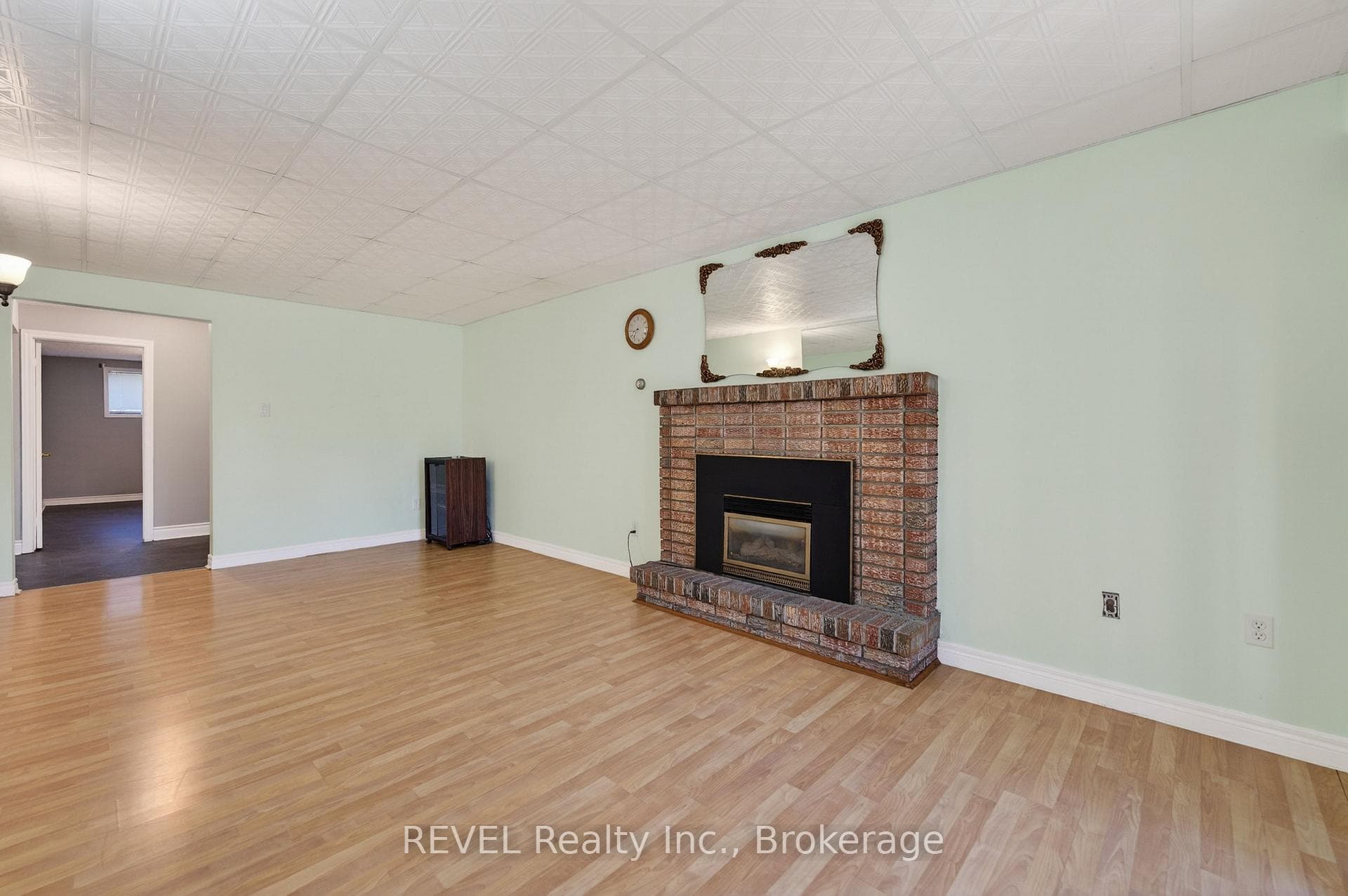 19 Lynwood Drive photo 30