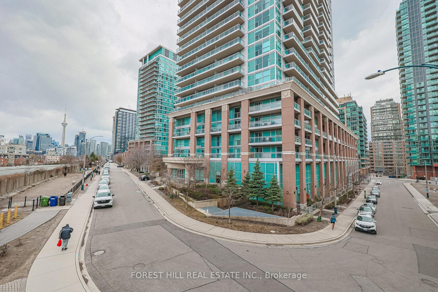 100 Western Battery Road Unit 704 photo 1