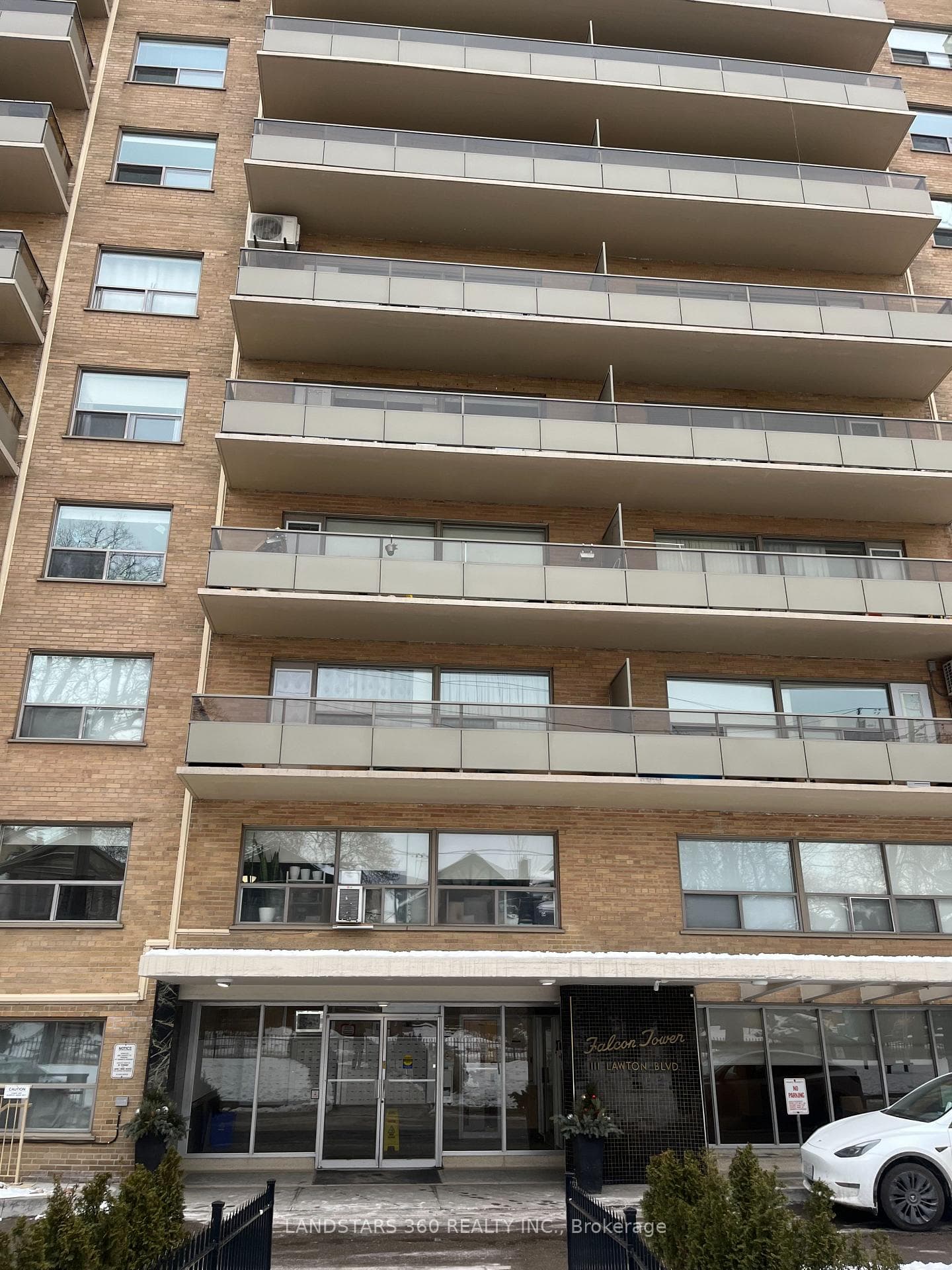 111 Lawton Boulevard Unit Ph03 photo 2