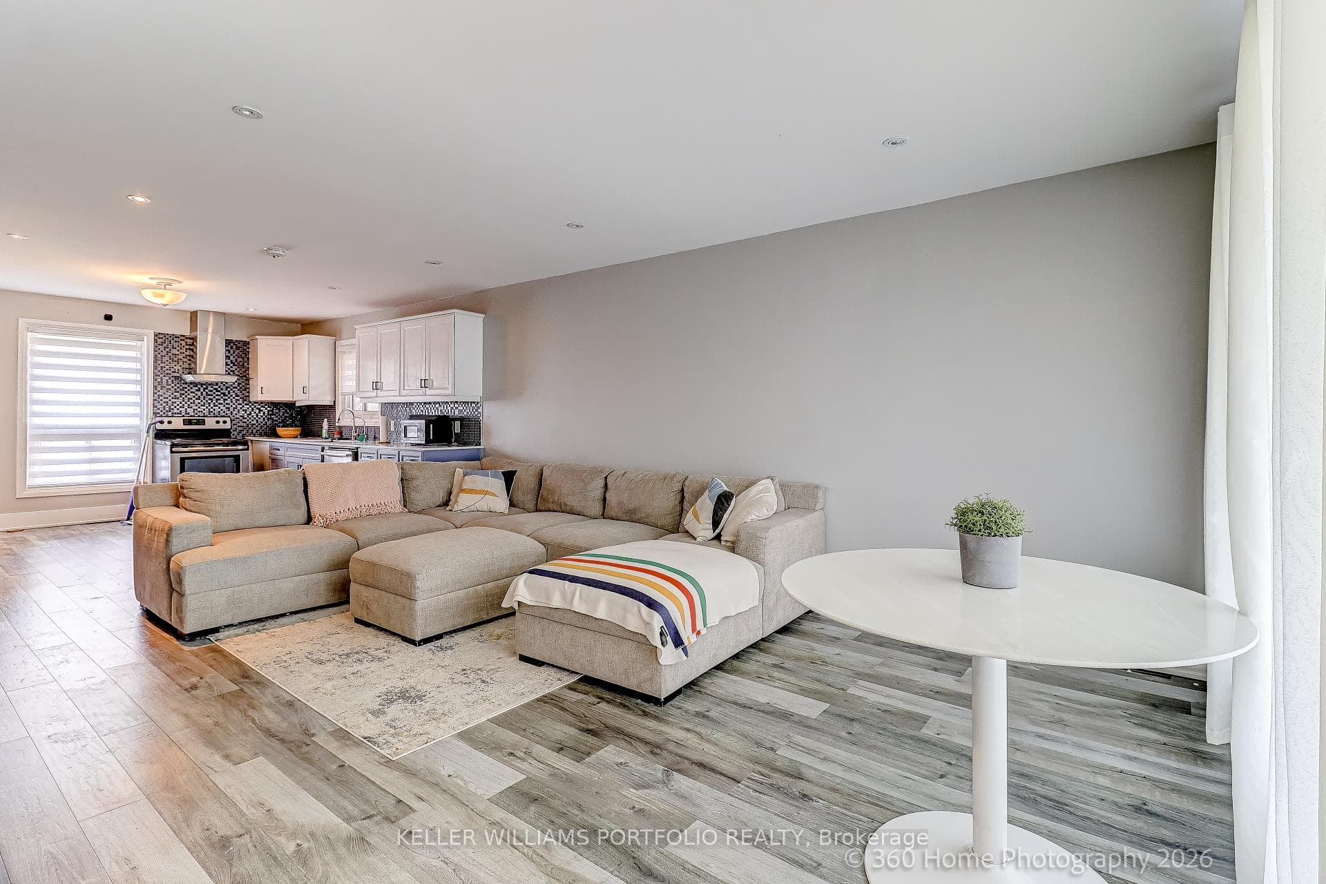 962 Willowdale Avenue Unit Upper Level photo 3