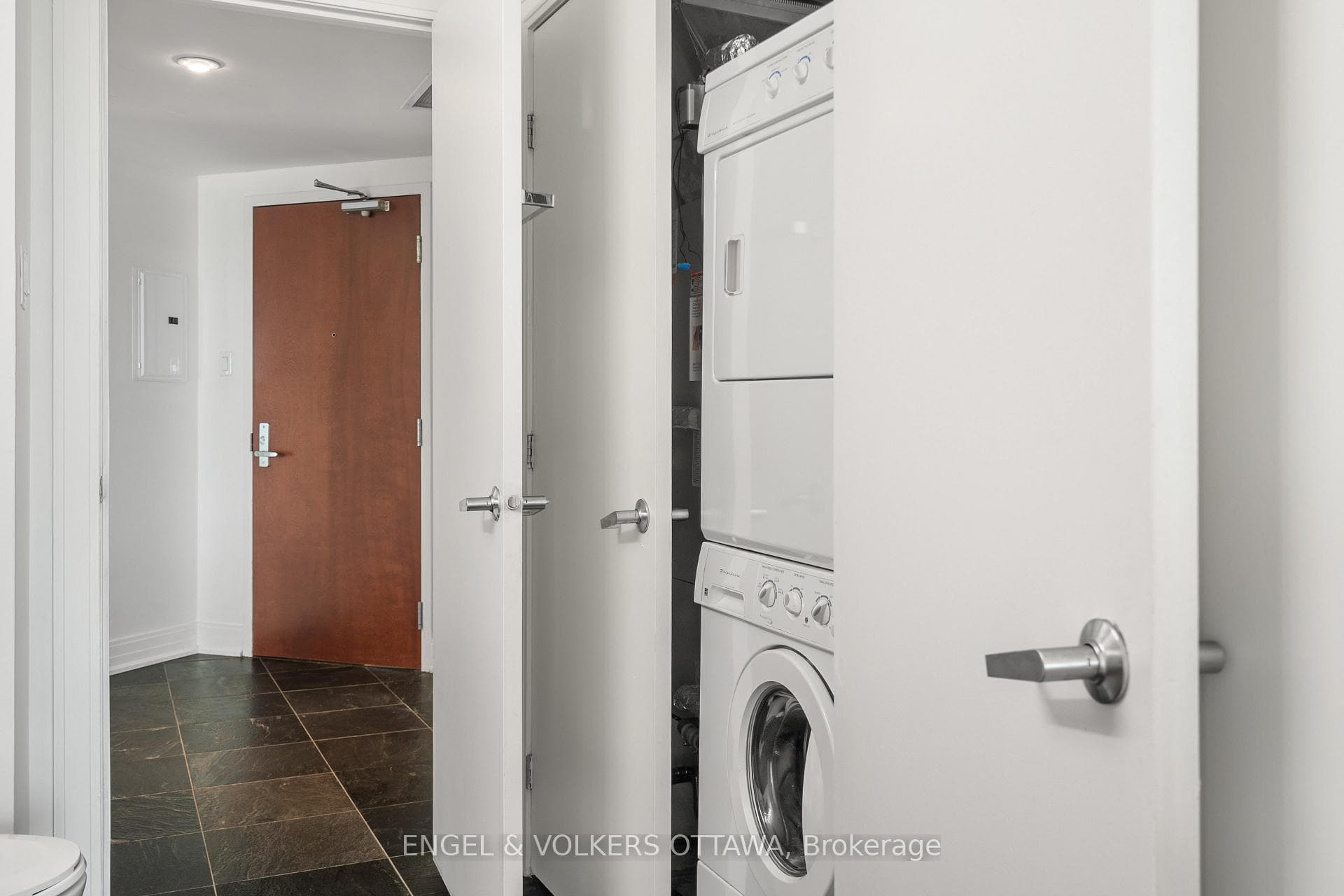 234 RIDEAU Street Unit 2603 photo 31