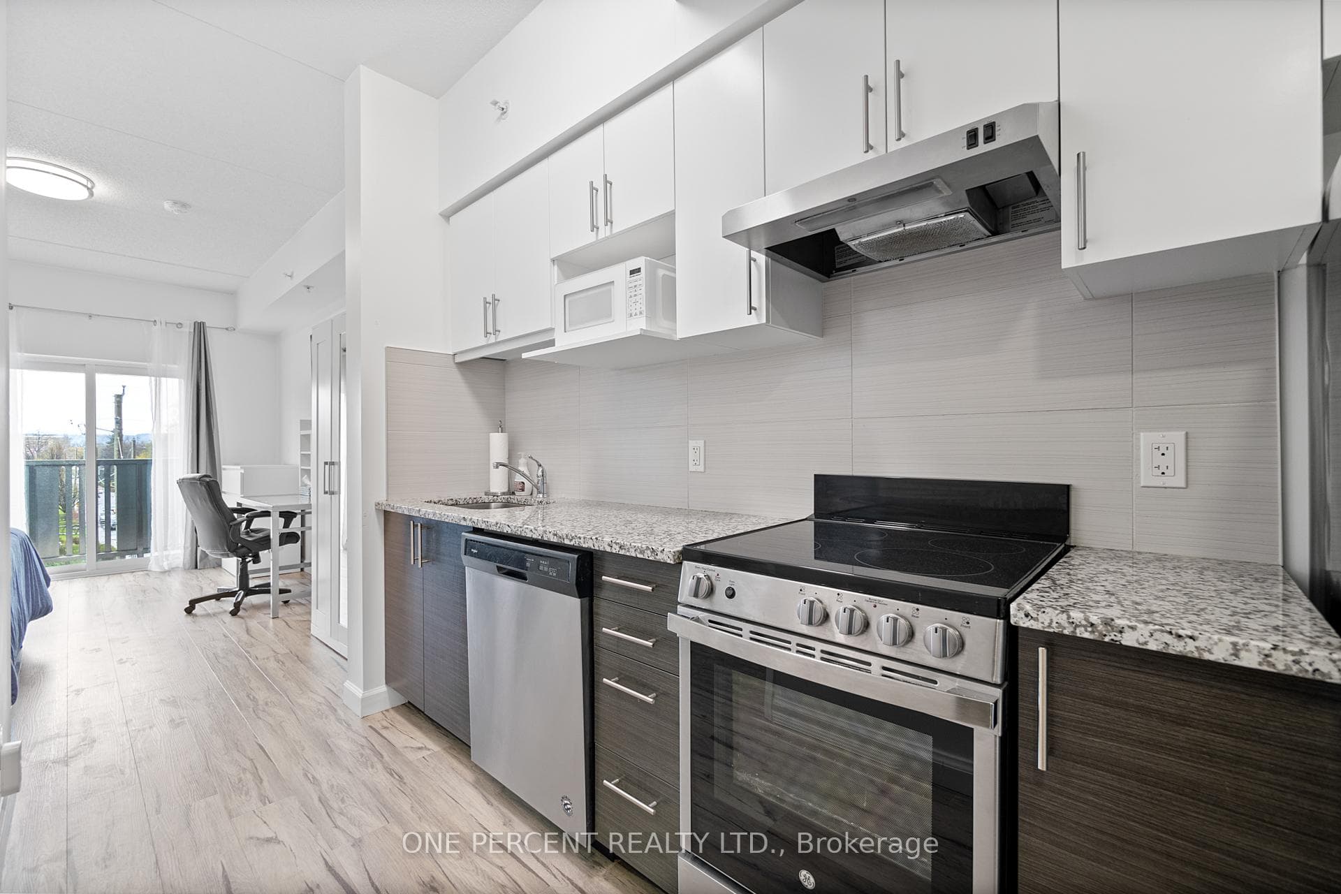 77 Leland Street Unit 408 photo 12