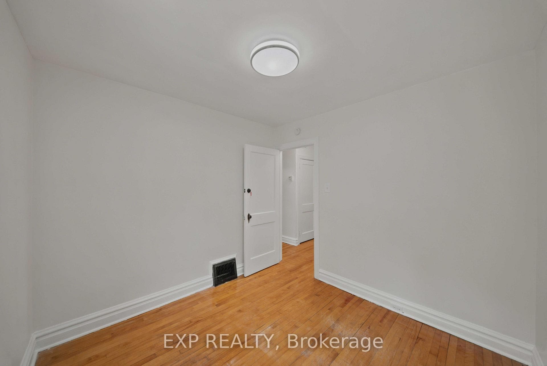 452 Sunnyside Avenue photo 20