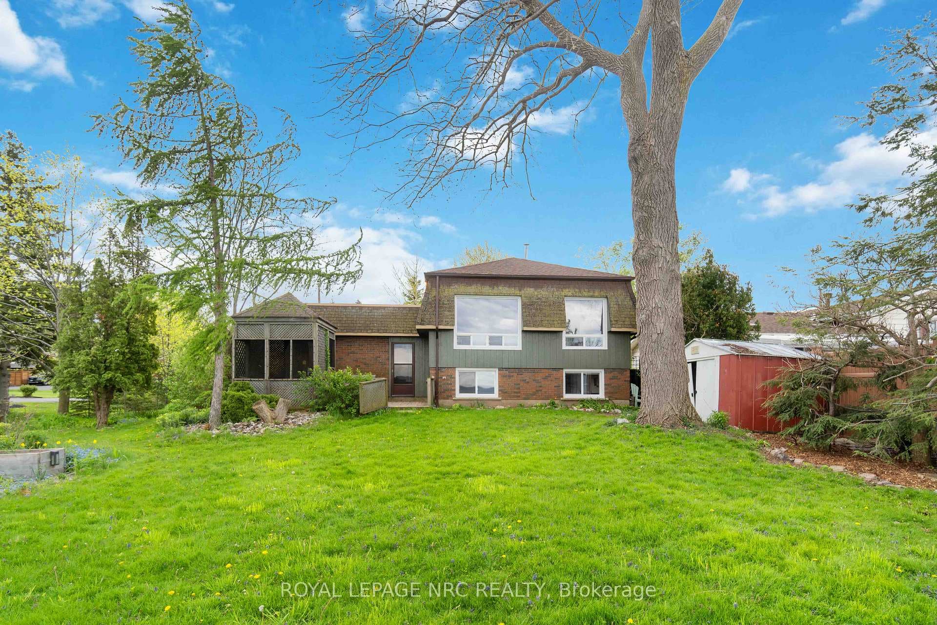 46 Lakeside Drive Unit Upper photo 4