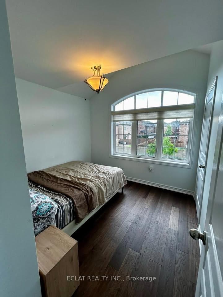 232 Kincardine Street photo 24