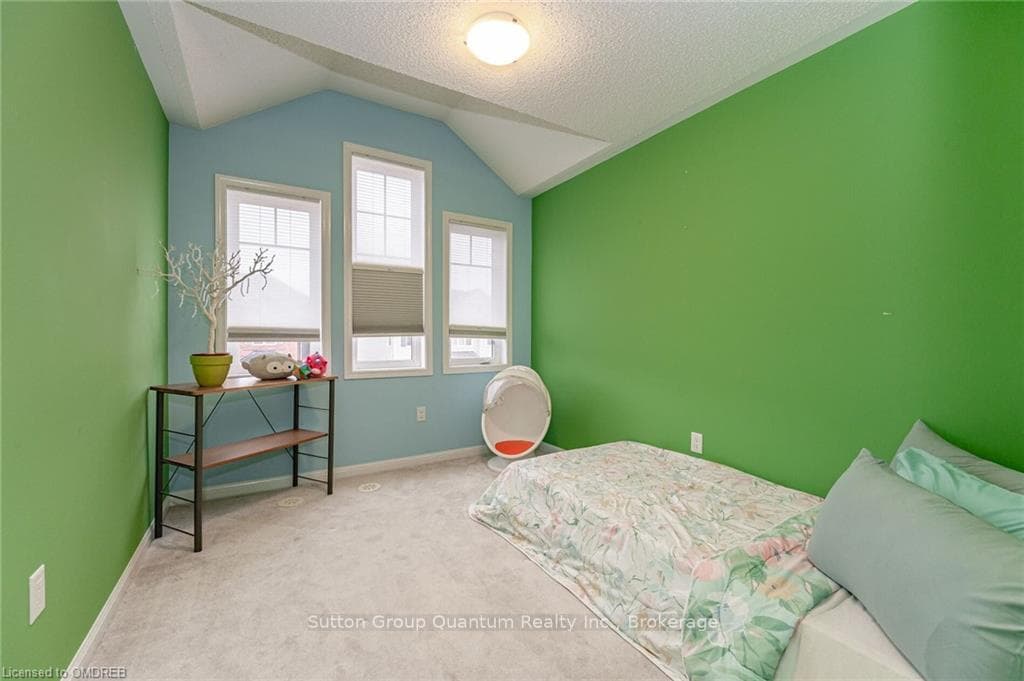 816 FOWLES Court photo 21