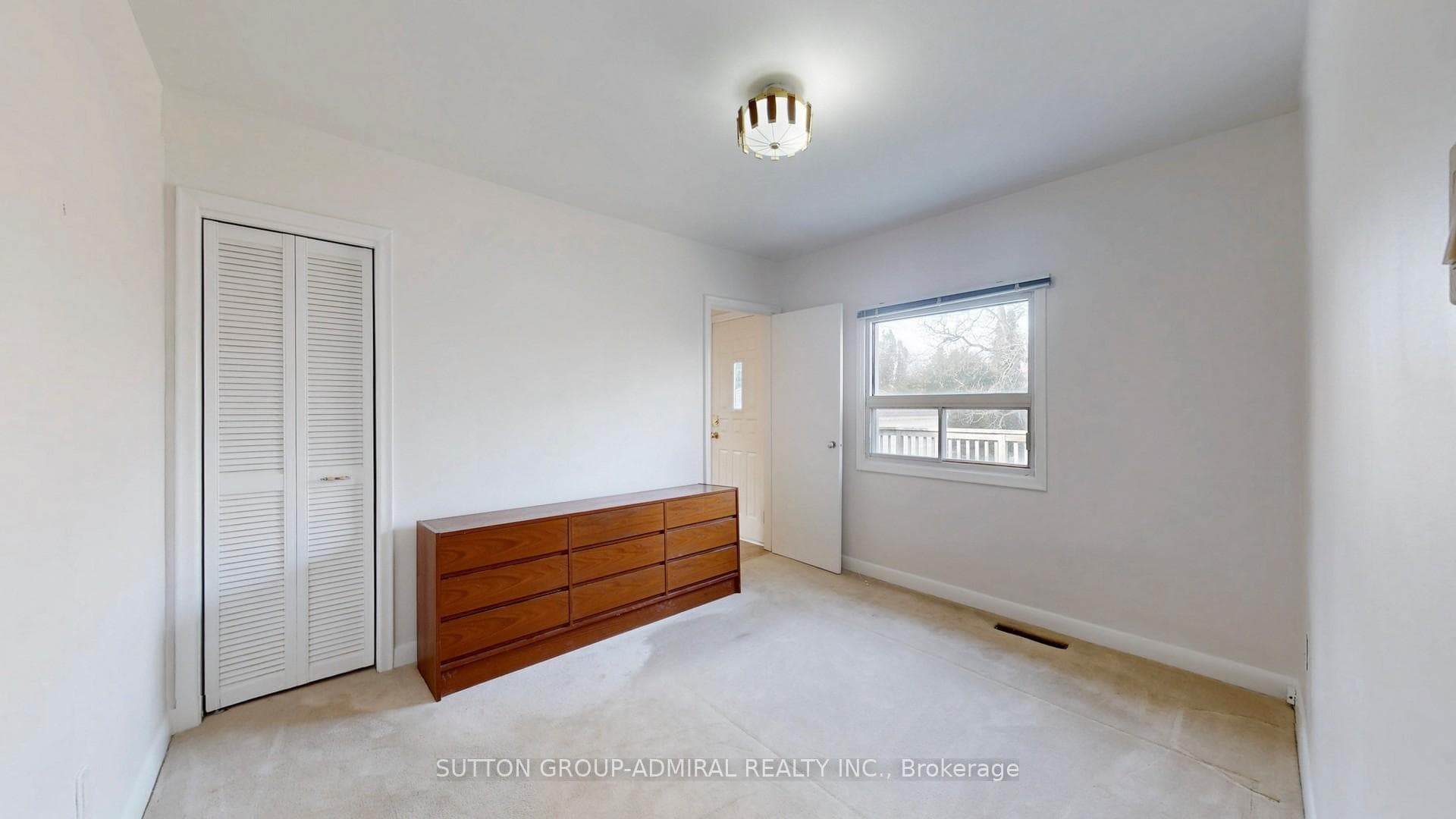 50 Altamont Road photo 16