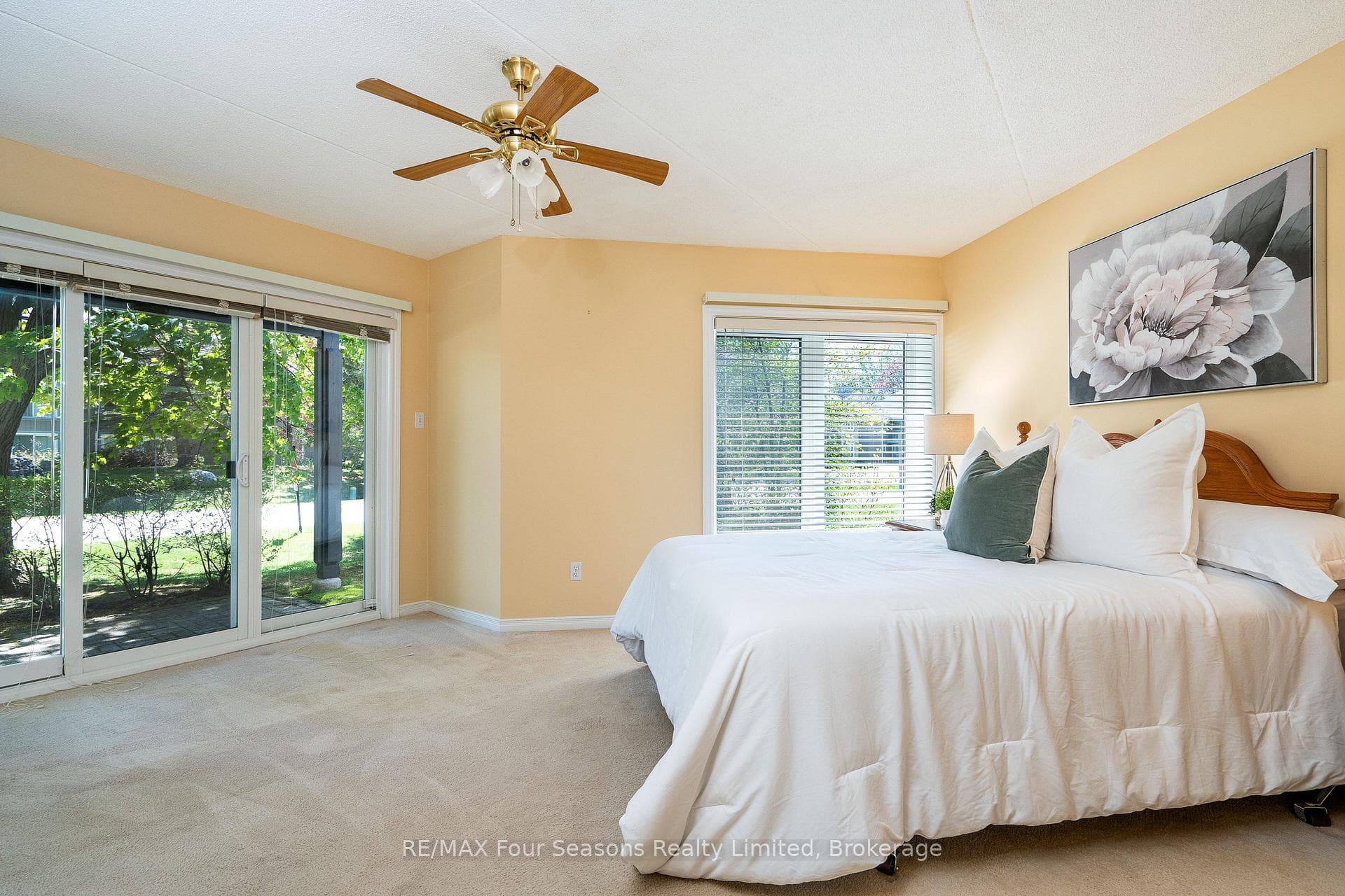 783 Johnston Park Avenue Unit 1 photo 8