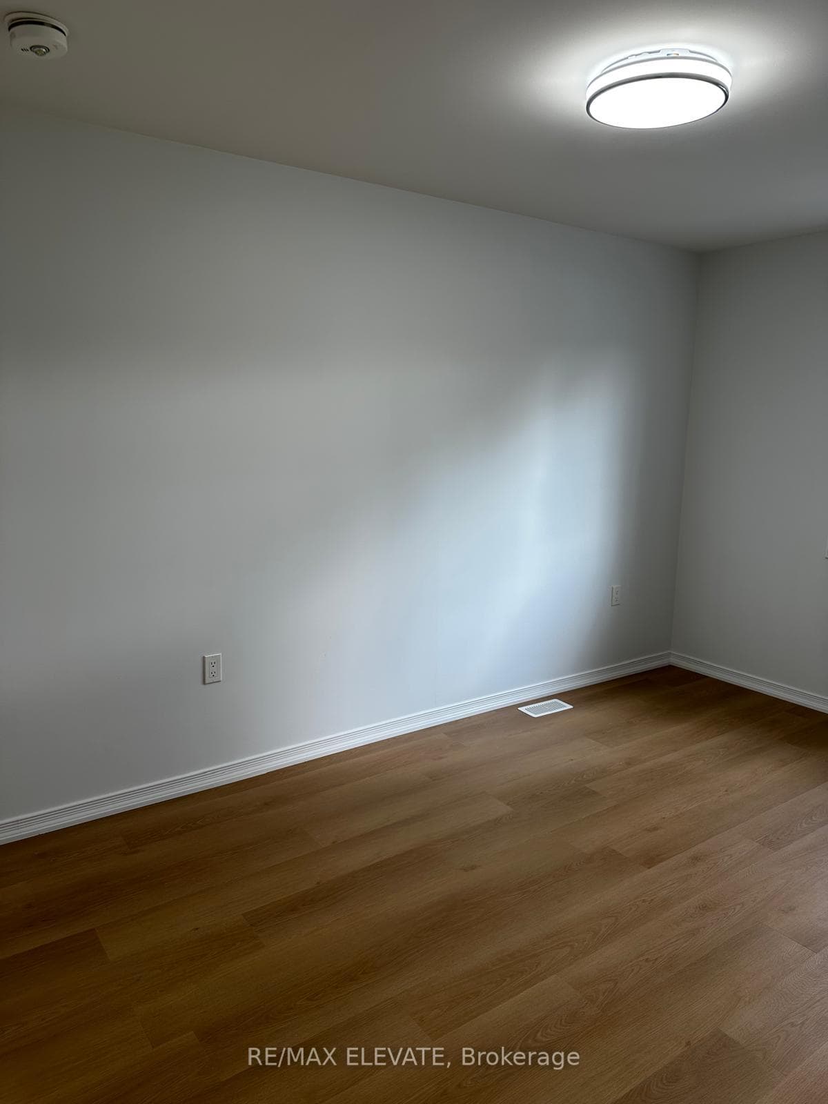 1650 Hetherington Drive photo 22