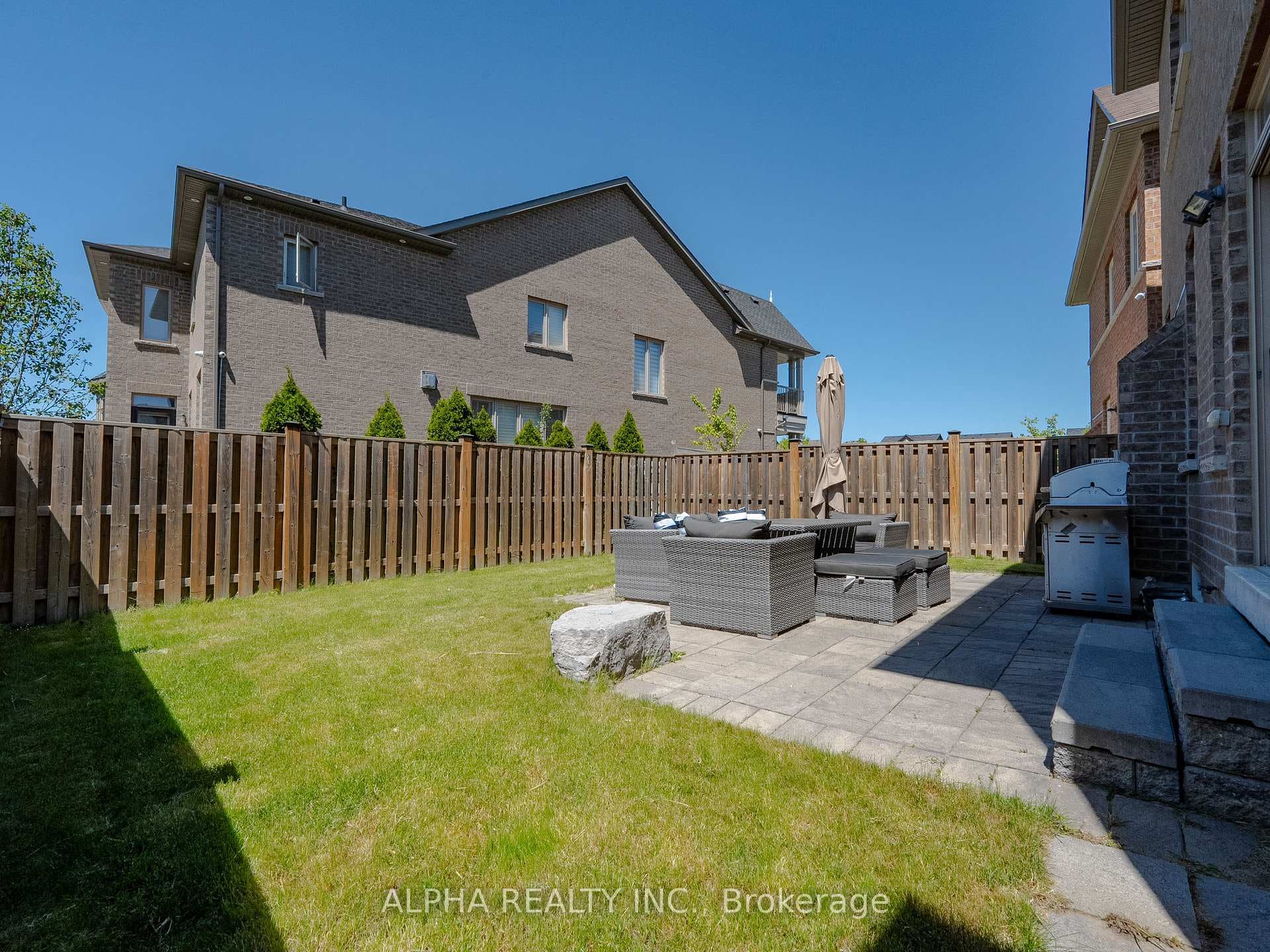 120 William Bartlett Drive photo 35