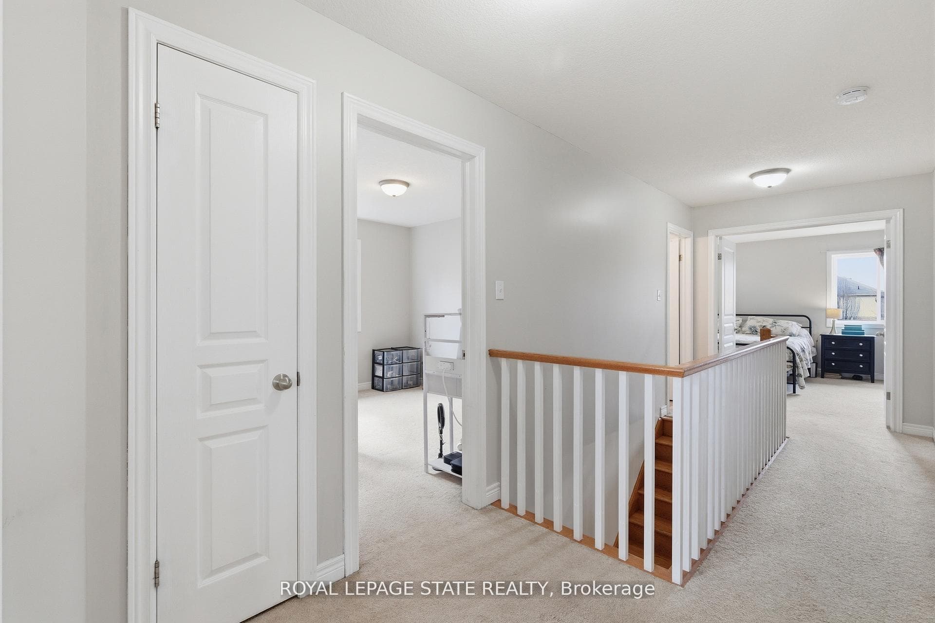 84 Duncairn Crescent photo 22