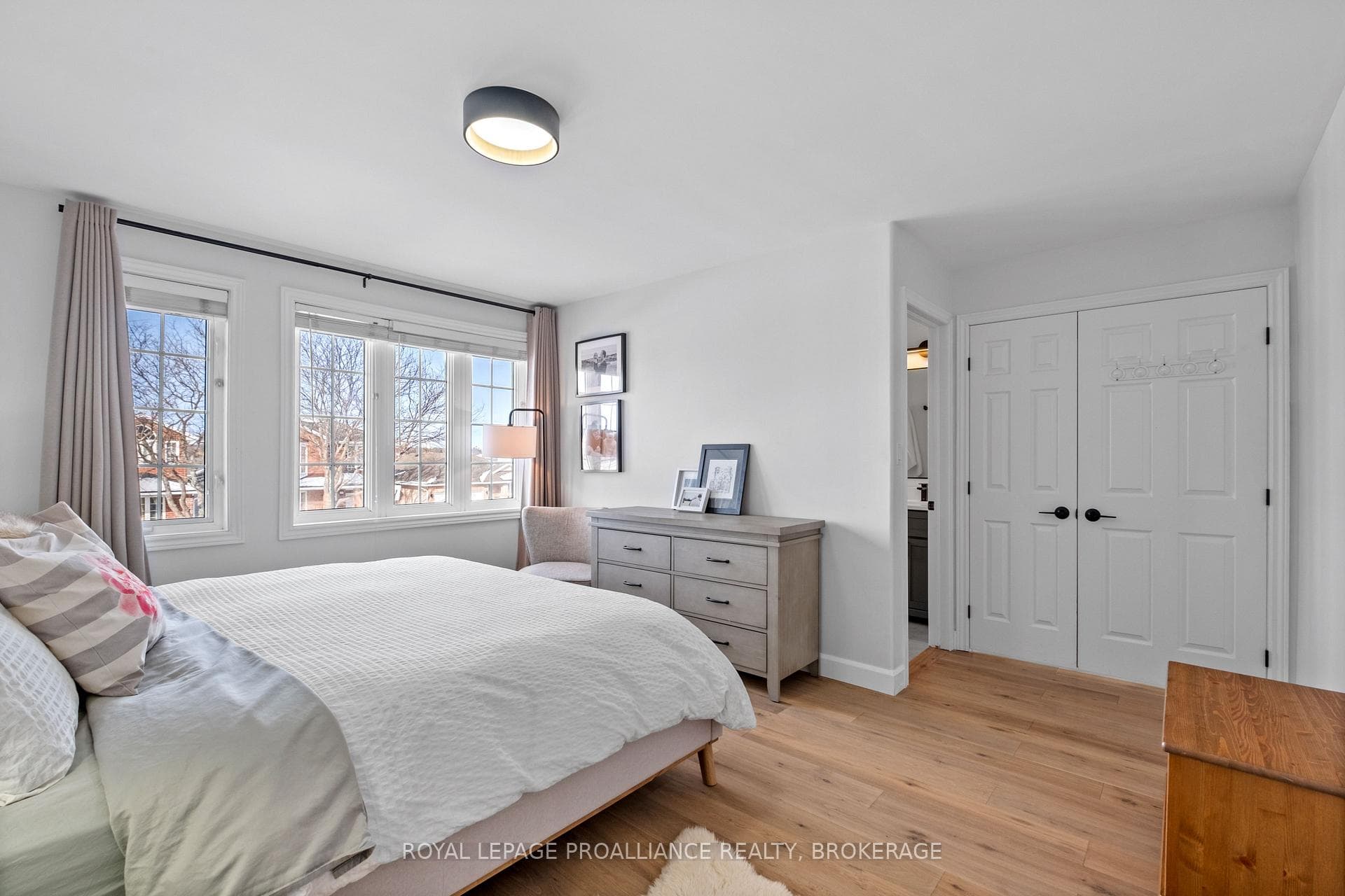 418 Conservatory Drive photo 24