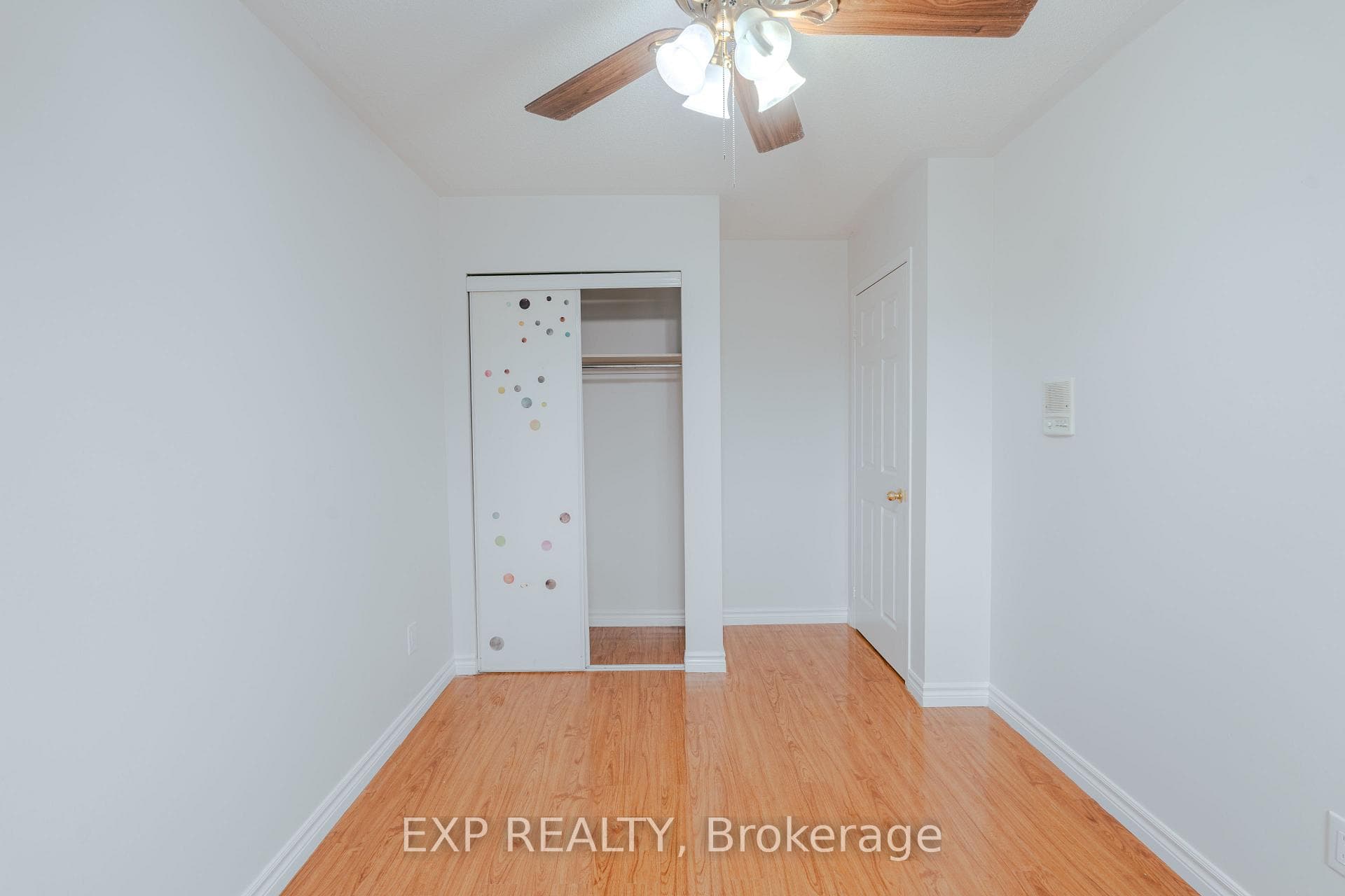 5 Schouten Crescent photo 20